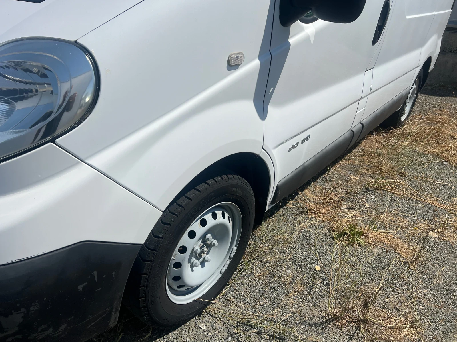 Renault Trafic 2000куб 110кс 6ск клим - изображение 7