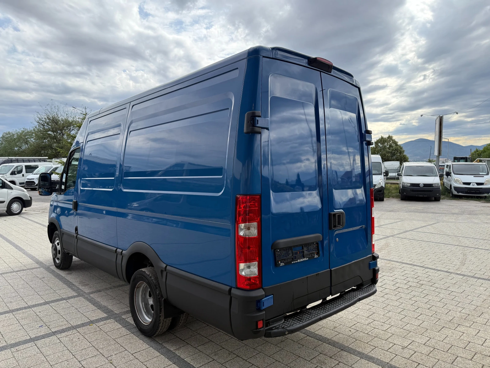 Iveco Daily 35C13 до 3.5т. Климатроник L2H2  - изображение 6