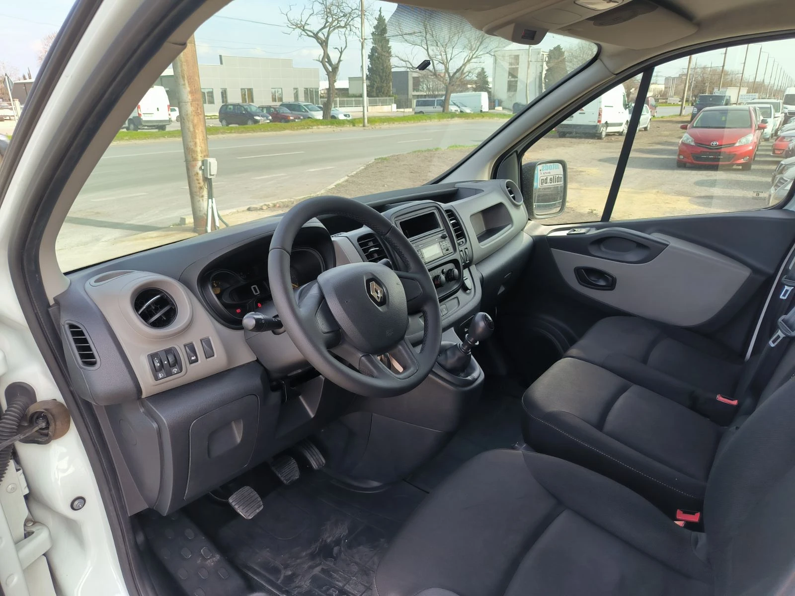 Renault Trafic 1.6d-6sk-Euro-5B | Mobile.bg � ����������� 12