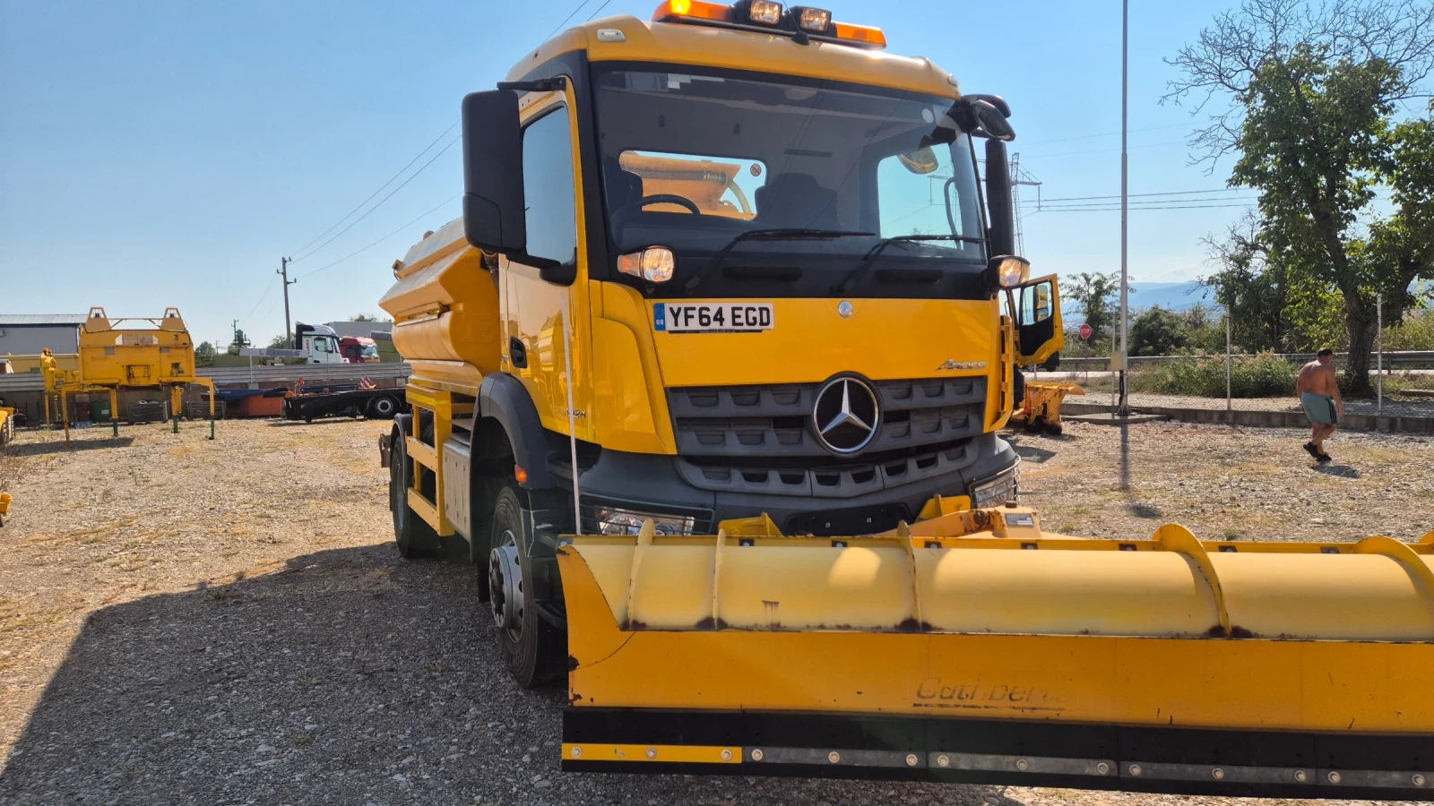 Mercedes-Benz Arocs 4х4, снимка 3 - Камиони - 56163409