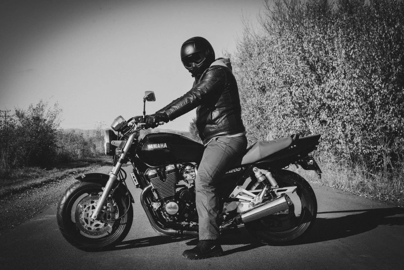 Yamaha XJR, снимка 2 - Мотоциклети и мототехника - 47098298