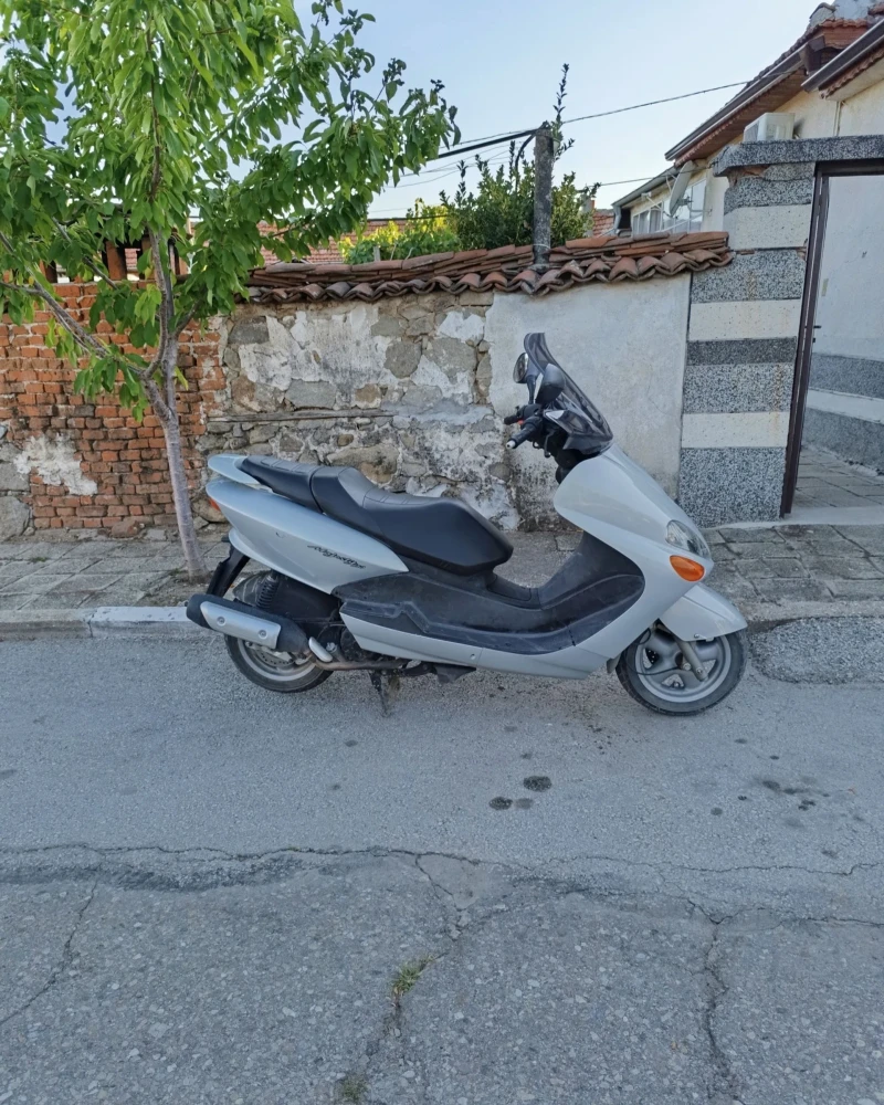 Yamaha Majesty, снимка 4 - Мотоциклети и мототехника - 52147582