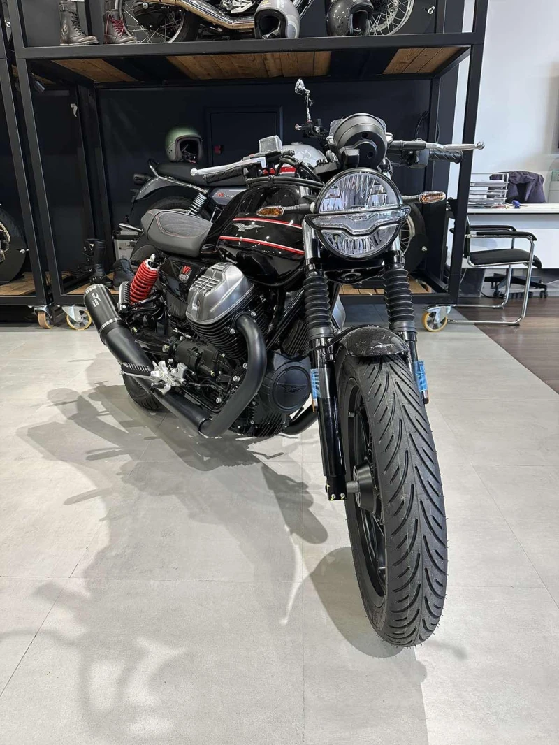 Moto Guzzi V 7 Stone Special Edition, снимка 2 - Мотоциклети и мототехника - 52444361
