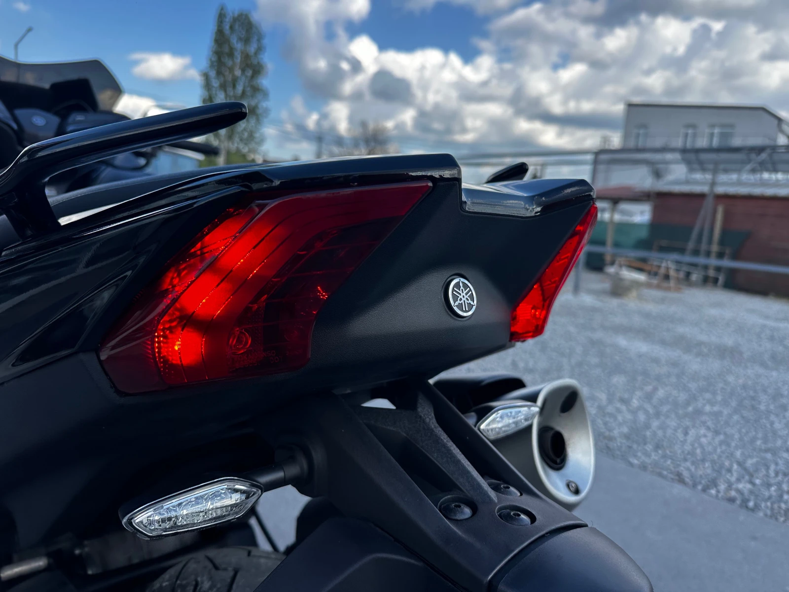 Yamaha T-max 530i КАТО НОВ - изображение 10