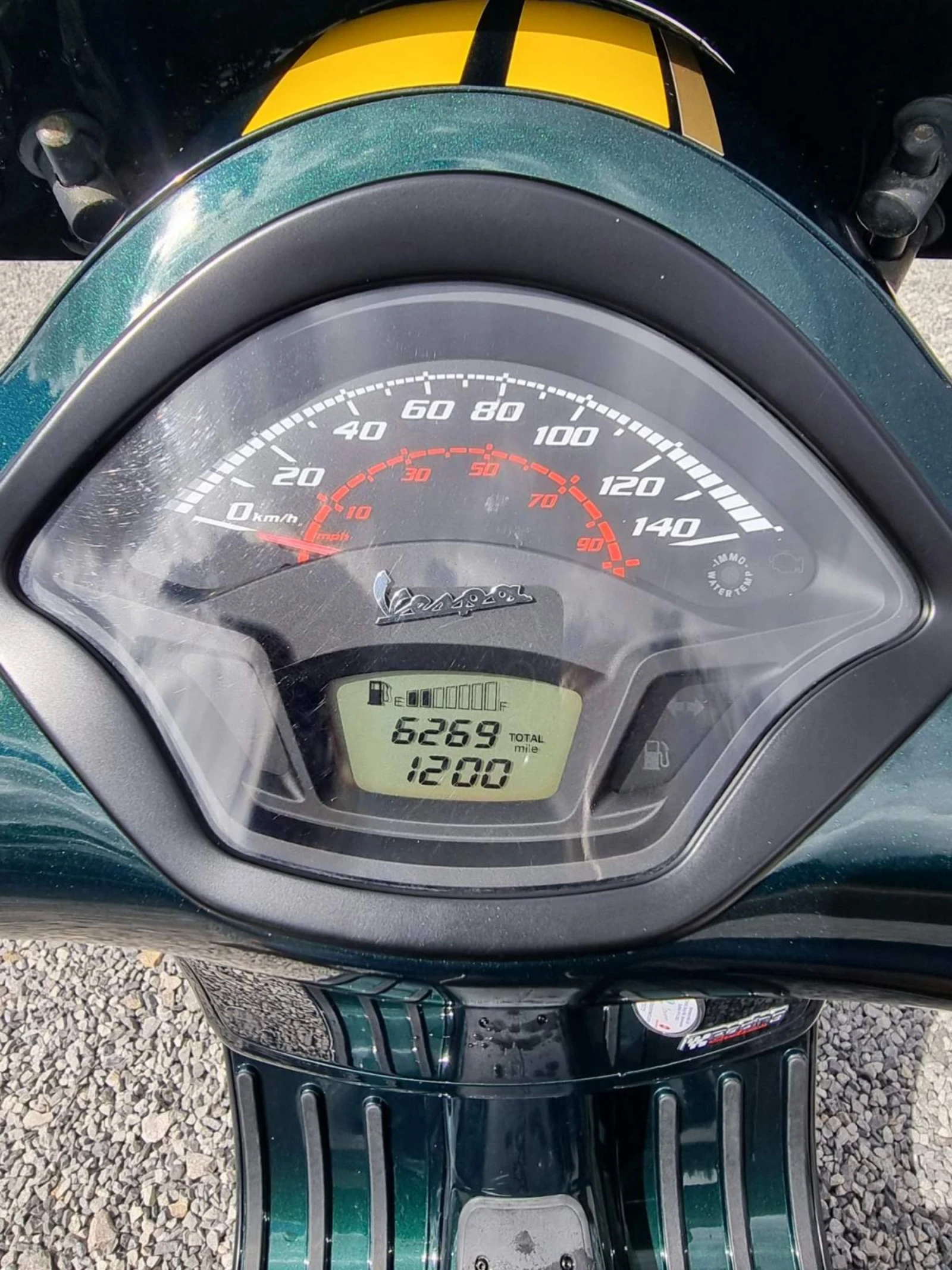 Vespa GTS 300 Racing Sixties, снимка 6 - Мотоциклети и мототехника - 54780471