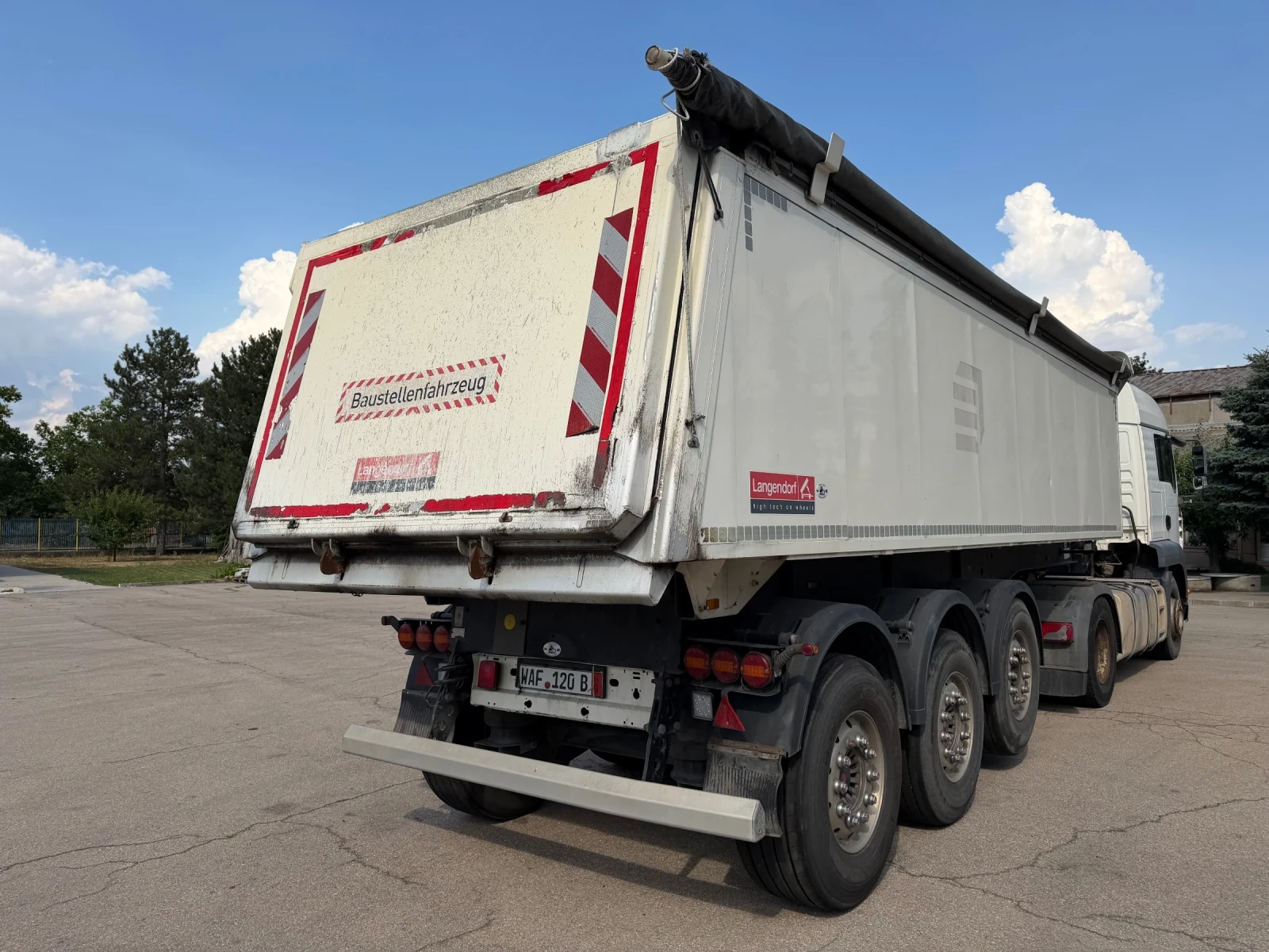 Полуремарке Langendorf ska24/31 TOP 28cm3/5400КГ. Fyp top , снимка 2 - Ремаркета - 54284791
