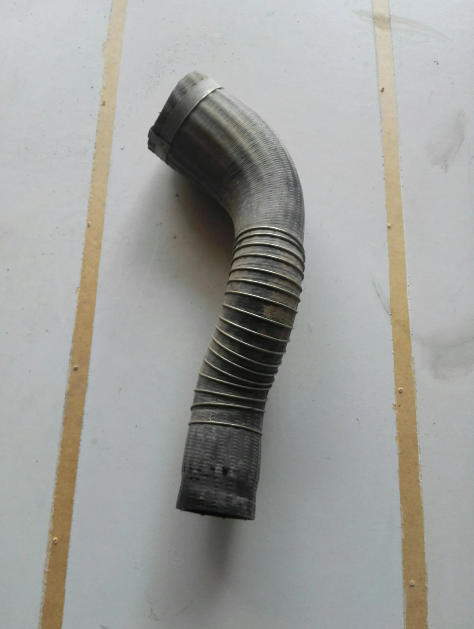 ������ ����� ���� ����� ���� 2.2� | Mobile.bg � ����������� 1