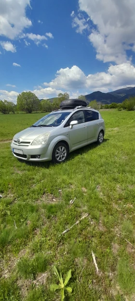 Toyota Corolla verso, снимка 1