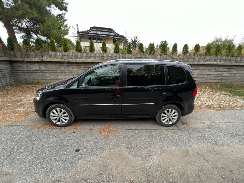 VW Touran 1.6 TDI HIGHLINE, снимка 7 - Автомобили и джипове - 41202710