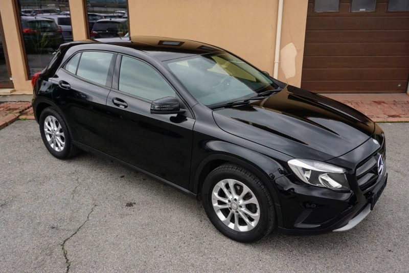 Mercedes-Benz GLA 180 CDI EXECUTIVE AUTO, снимка 2 - Автомобили и джипове - 42612241