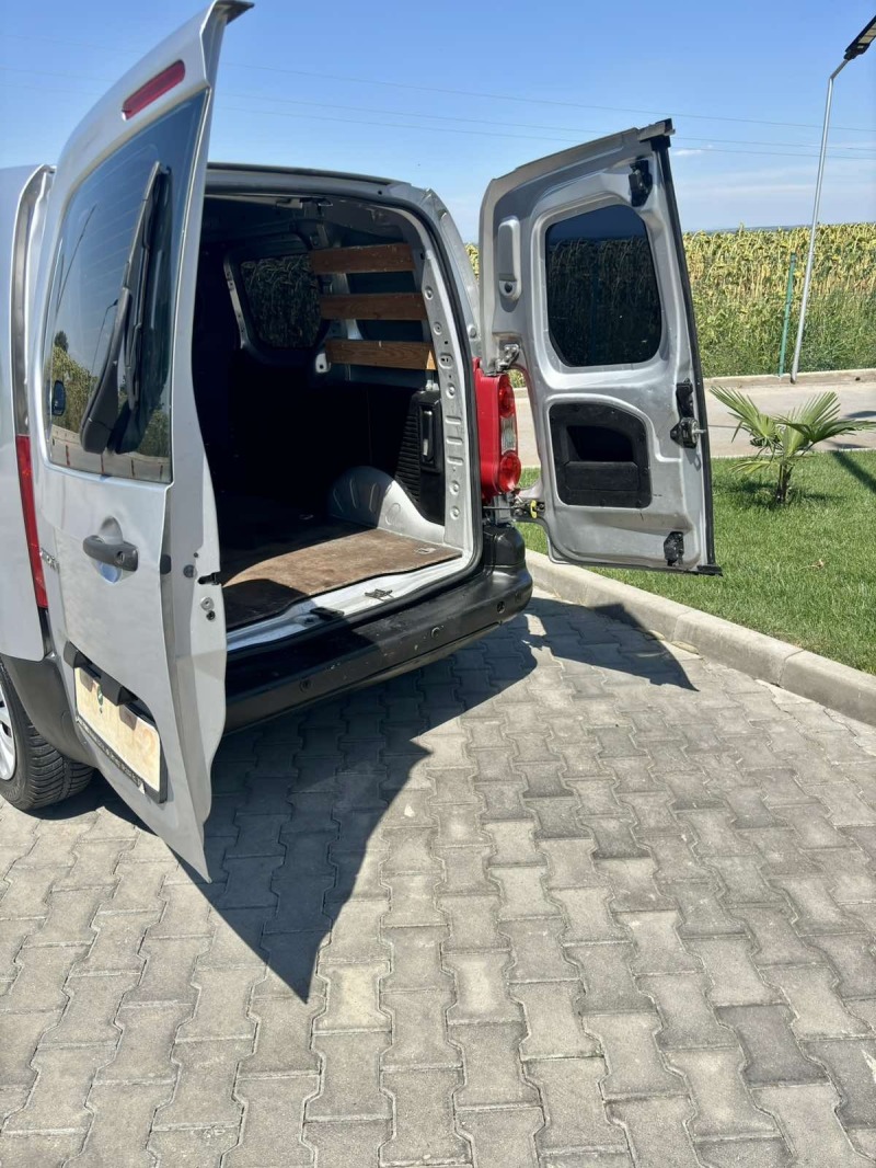 Citroen Berlingo, снимка 5 - Автомобили и джипове - 46550034