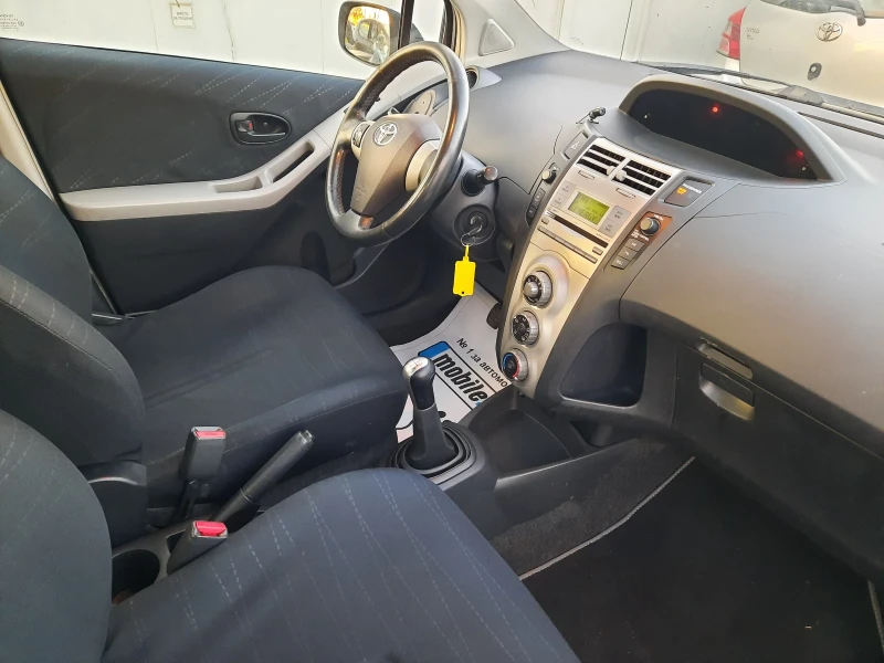 Toyota Yaris 2008ма КАТО НОВА!!, снимка 9 - Автомобили и джипове - 48351511