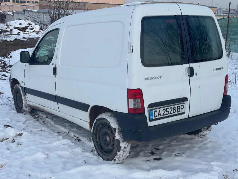 Peugeot Partner, снимка 4 - Автомобили и джипове - 48756906