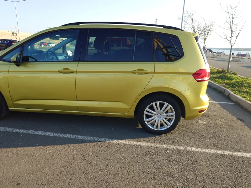 VW Touran Touran, снимка 6 - Автомобили и джипове - 49427024