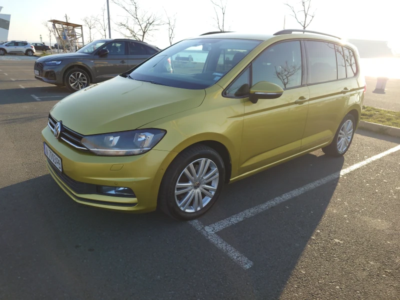 VW Touran Touran, снимка 1 - Автомобили и джипове - 49427024