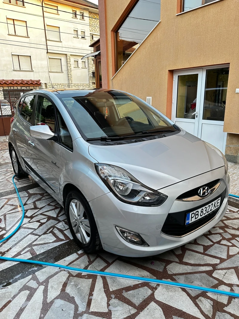 Hyundai Ix20 Blue Drive Panorama, снимка 3 - Автомобили и джипове - 52205500