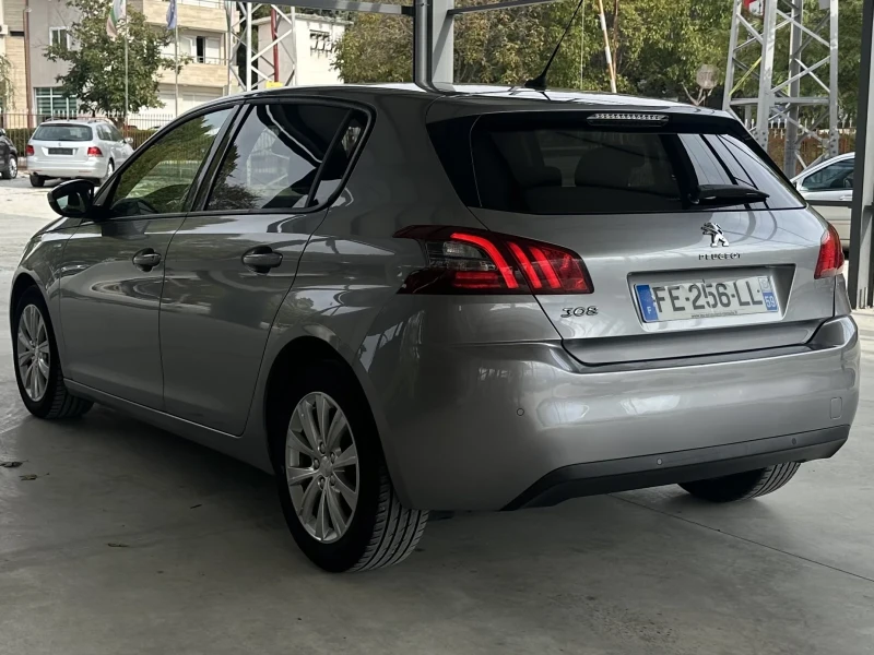 Peugeot 308 1.2/PureTech/Style, снимка 5 - Автомобили и джипове - 52132251