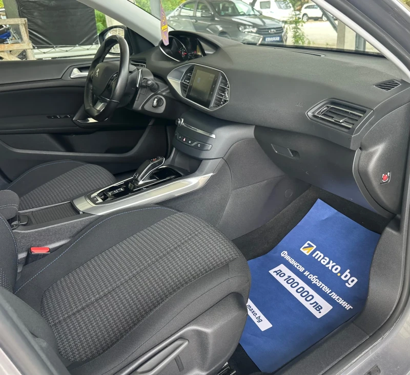 Peugeot 308 1.2/PureTech/Style, снимка 14 - Автомобили и джипове - 52132251