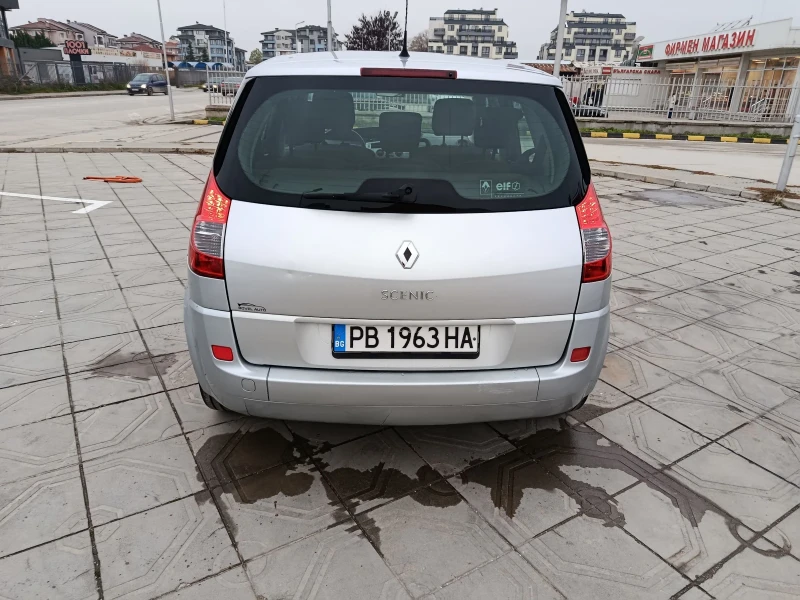 Renault Scenic 1.6 Бензин ГАЗ, снимка 4 - Автомобили и джипове - 52579066