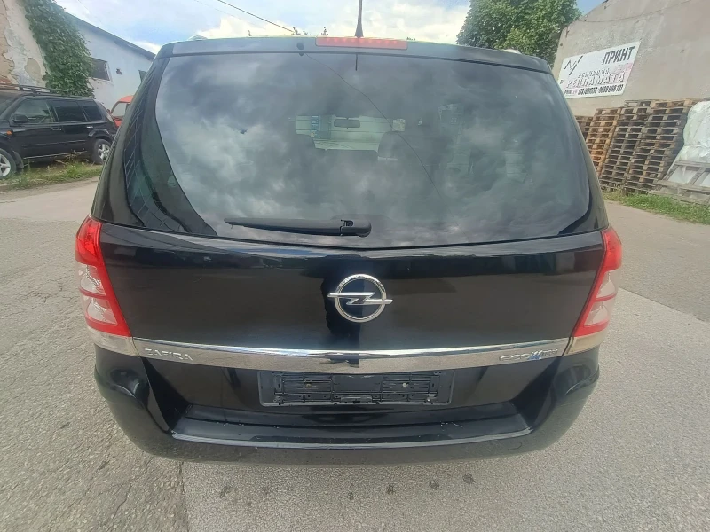 Opel Zafira 1.6Turbo 150hp, снимка 5 - Автомобили и джипове - 53132687