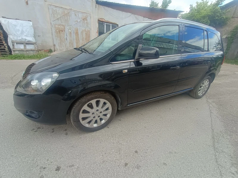 Opel Zafira 1.6Turbo 150hp, снимка 10 - Автомобили и джипове - 53132687