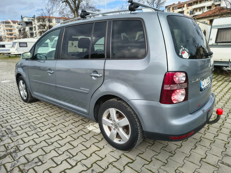 VW Touran 2.0 TDI  BMM, снимка 6 - Автомобили и джипове - 53394461