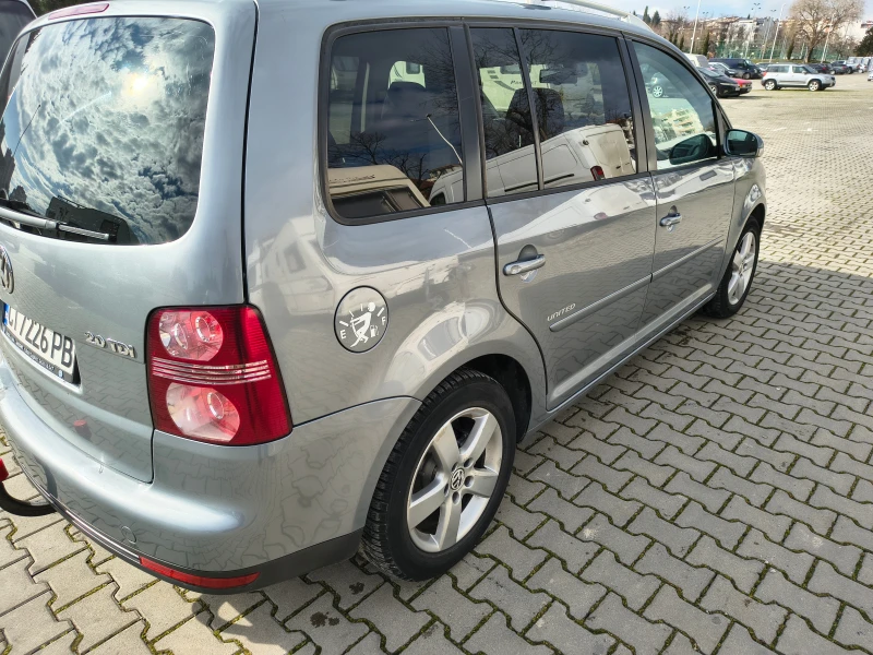 VW Touran 2.0 TDI  BMM, снимка 5 - Автомобили и джипове - 53394461