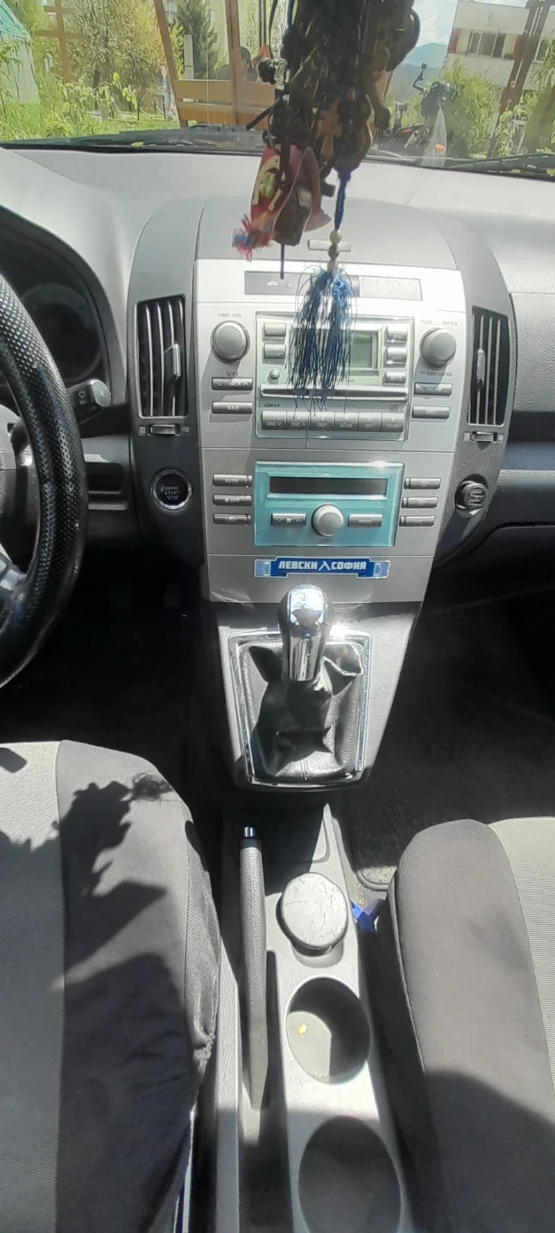 Toyota Corolla verso, снимка 3 - Автомобили и джипове - 53504741