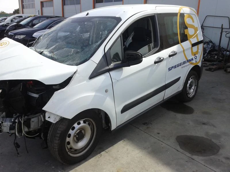 Ford Courier 1.5d-na 4asti, снимка 16 - Автомобили и джипове - 21190304