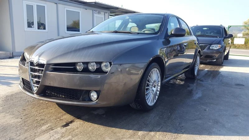 Alfa Romeo 159 1.9d 150к.с. 2Броя, снимка 1 - Автомобили и джипове - 26657961