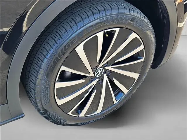 VW ID.4 Pro S Plus AWD, снимка 17 - Автомобили и джипове - 54879328
