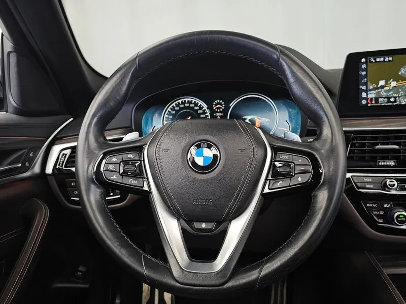 BMW 530 ///M SPORT/HEAD UP/�������/KEYLESS | Mobile.bg � ����������� 13
