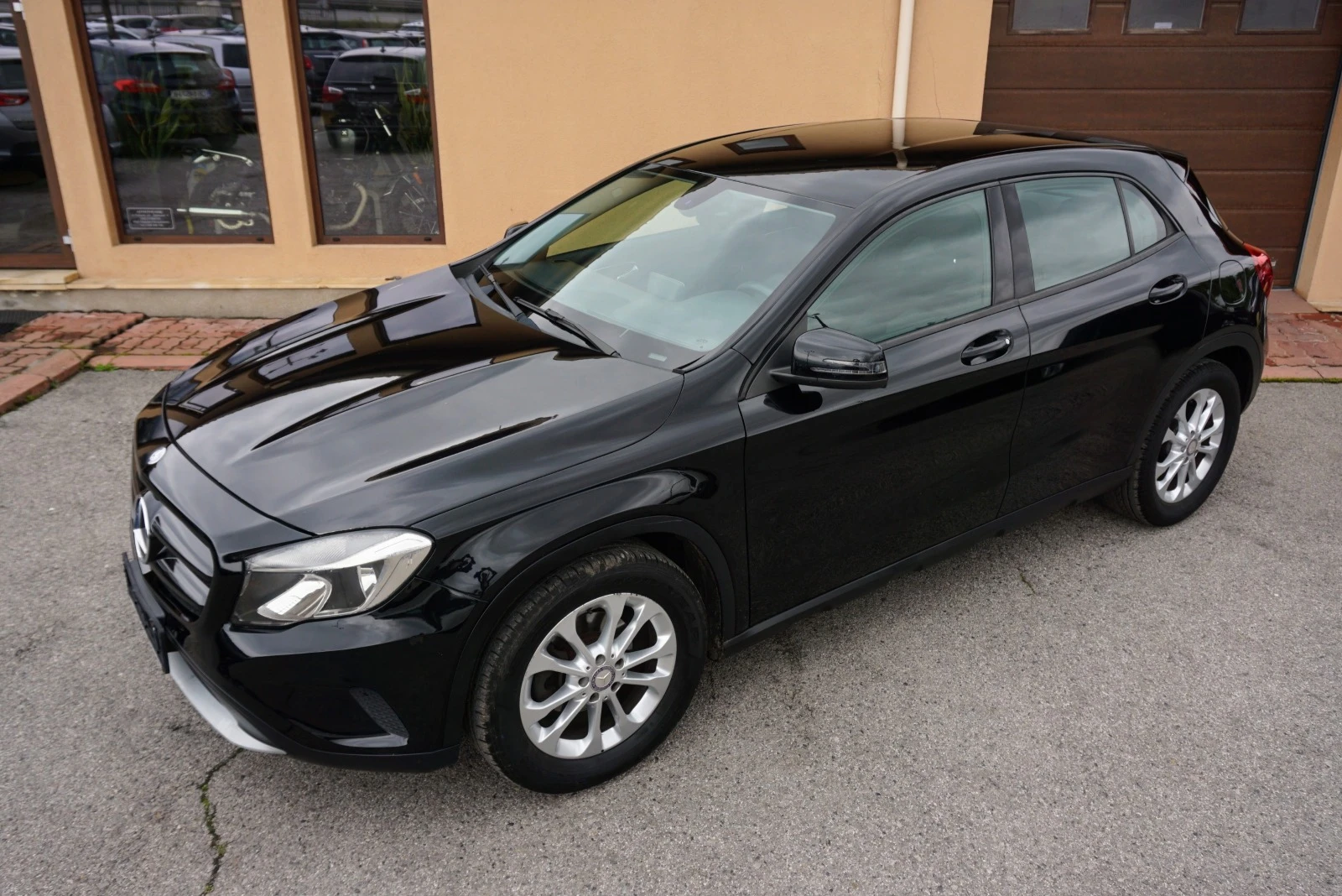 Mercedes-Benz GLA 180 CDI EXECUTIVE AUTO, снимка 1