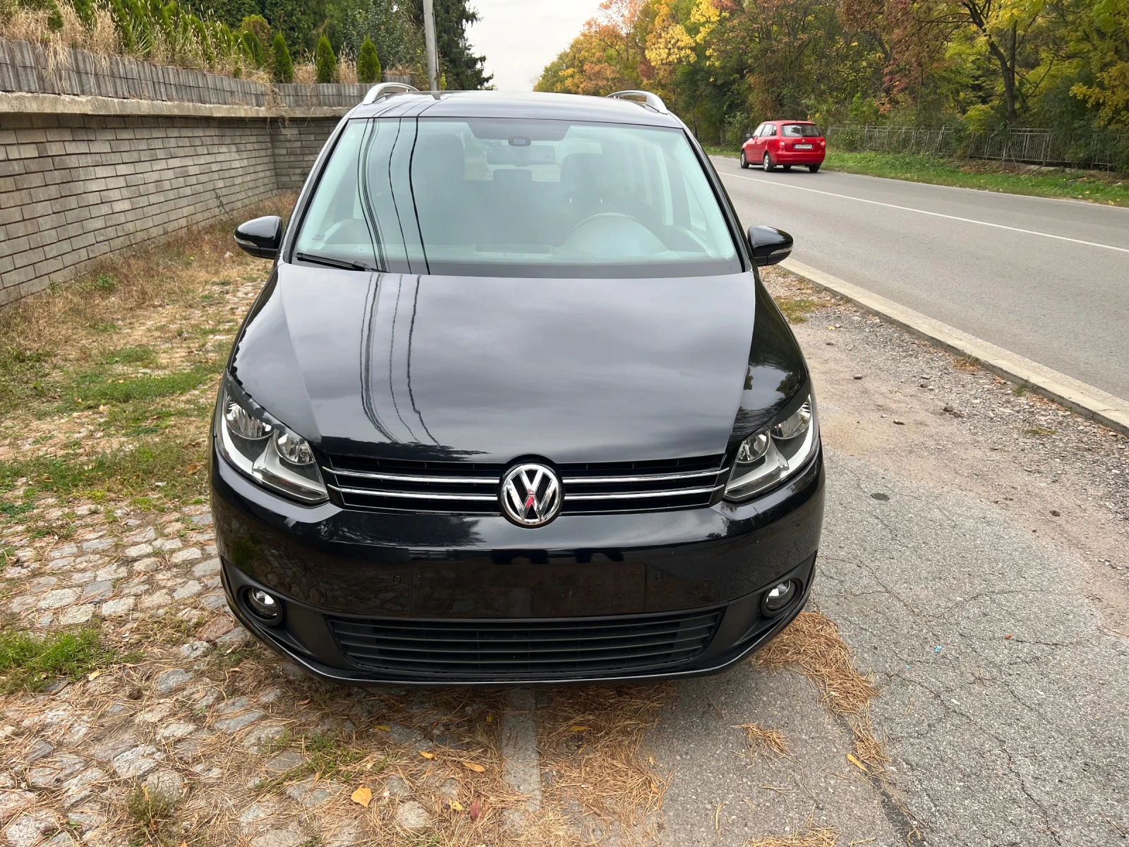 VW Touran 1.6 TDI HIGHLINE - изображение 2