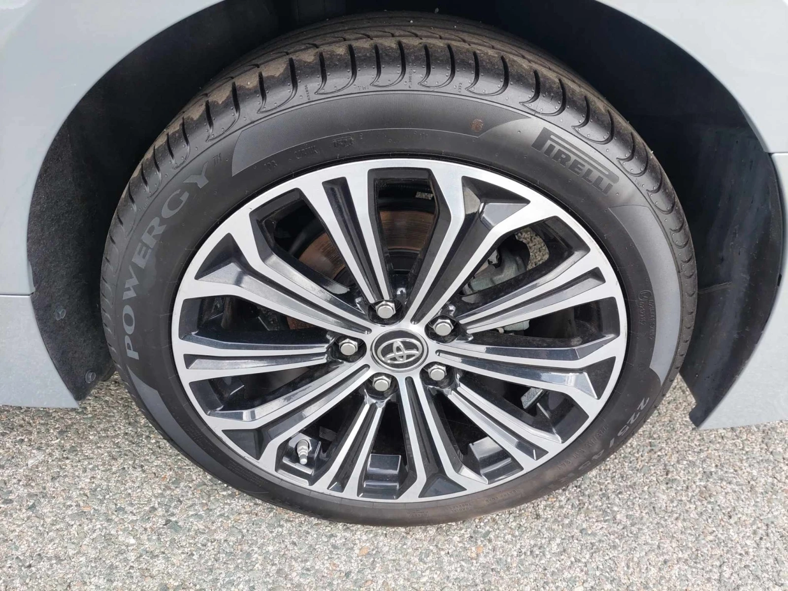 Toyota Corolla 2, 0i HIBRYD+  | Mobile.bg   15