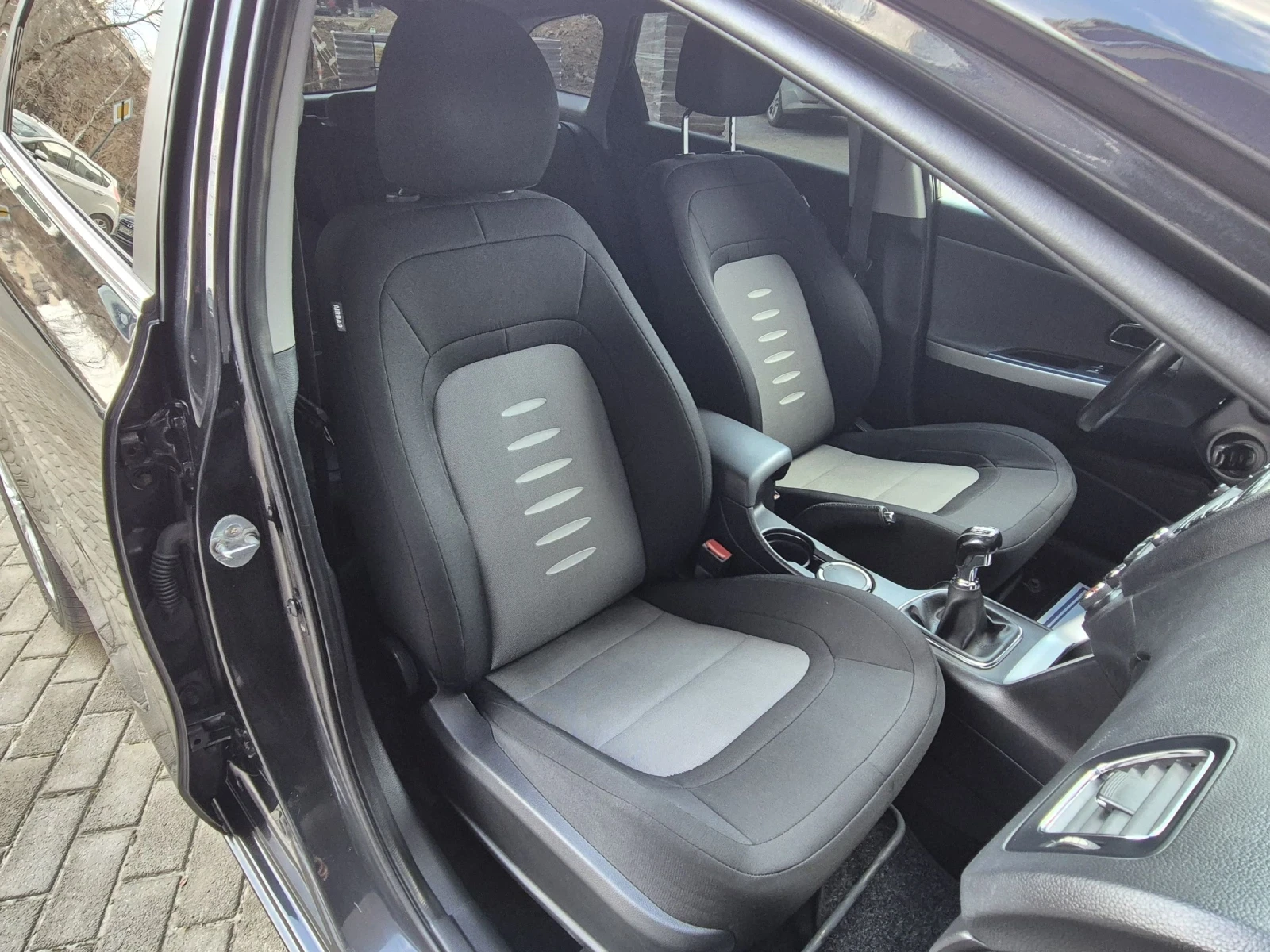 Kia Ceed 1.6 | Mobile.bg   11