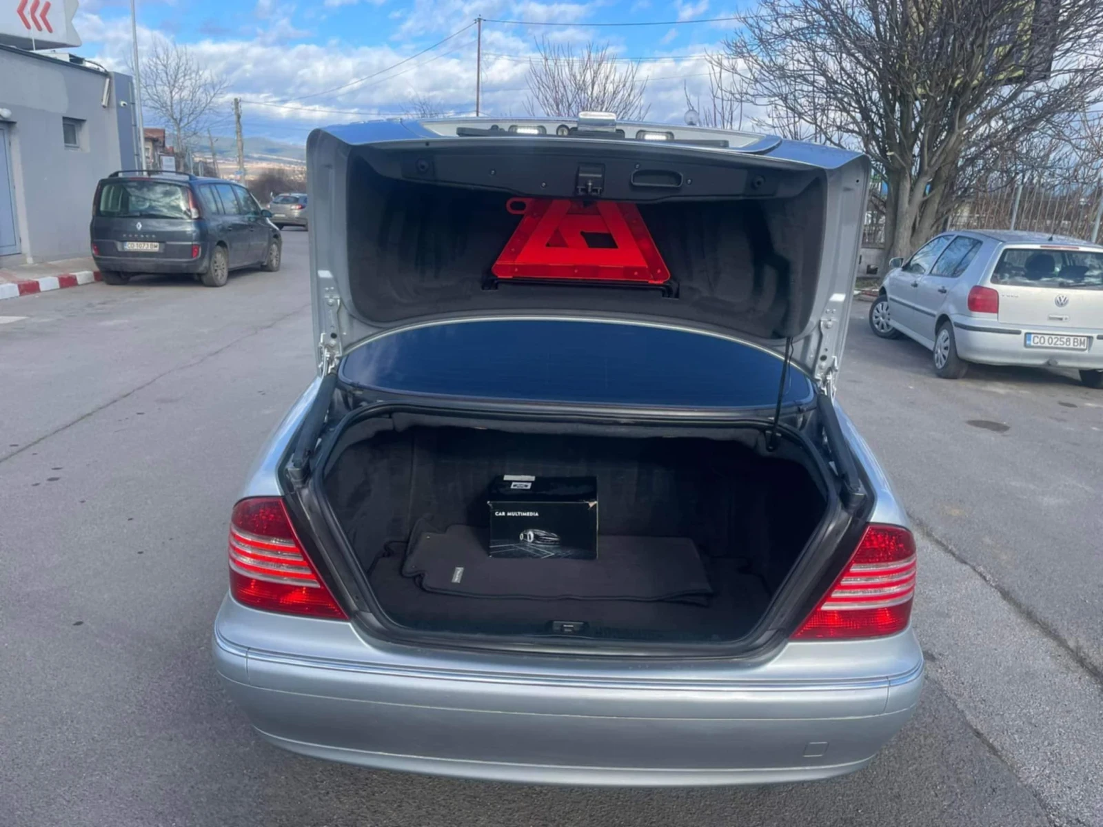 Mercedes-Benz S 320  - изображение 5