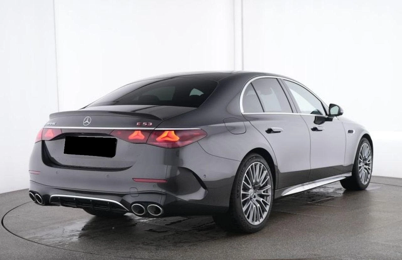 Mercedes-Benz E 53 AMG PLUG-IN HYBRID/4MATIC/BURM 4D/HEAD UP/360/DIGITAL/ - изображение 4
