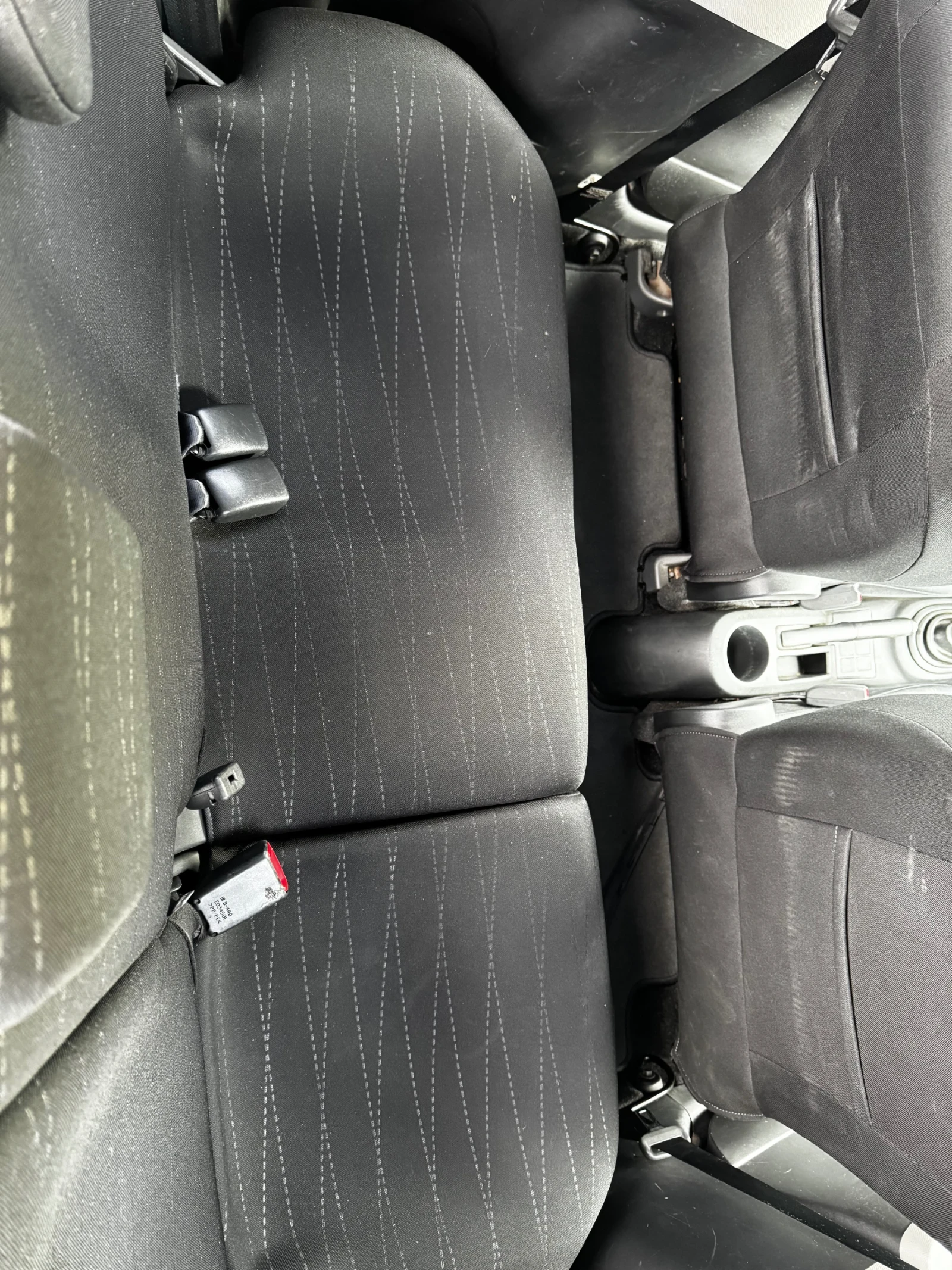 Toyota Yaris 1.5 D4D - изображение 8