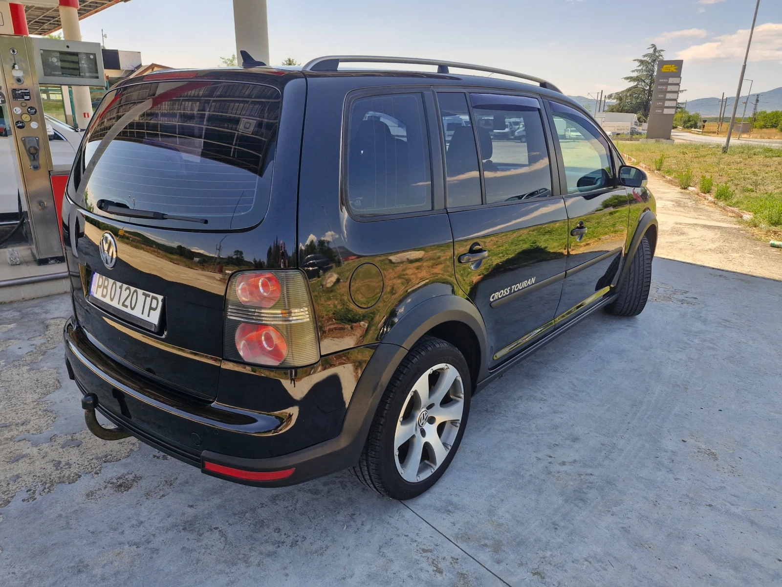 VW Touran 2.0 TDI CROSS TOURAN 170KS | Mobile.bg � ����������� 4