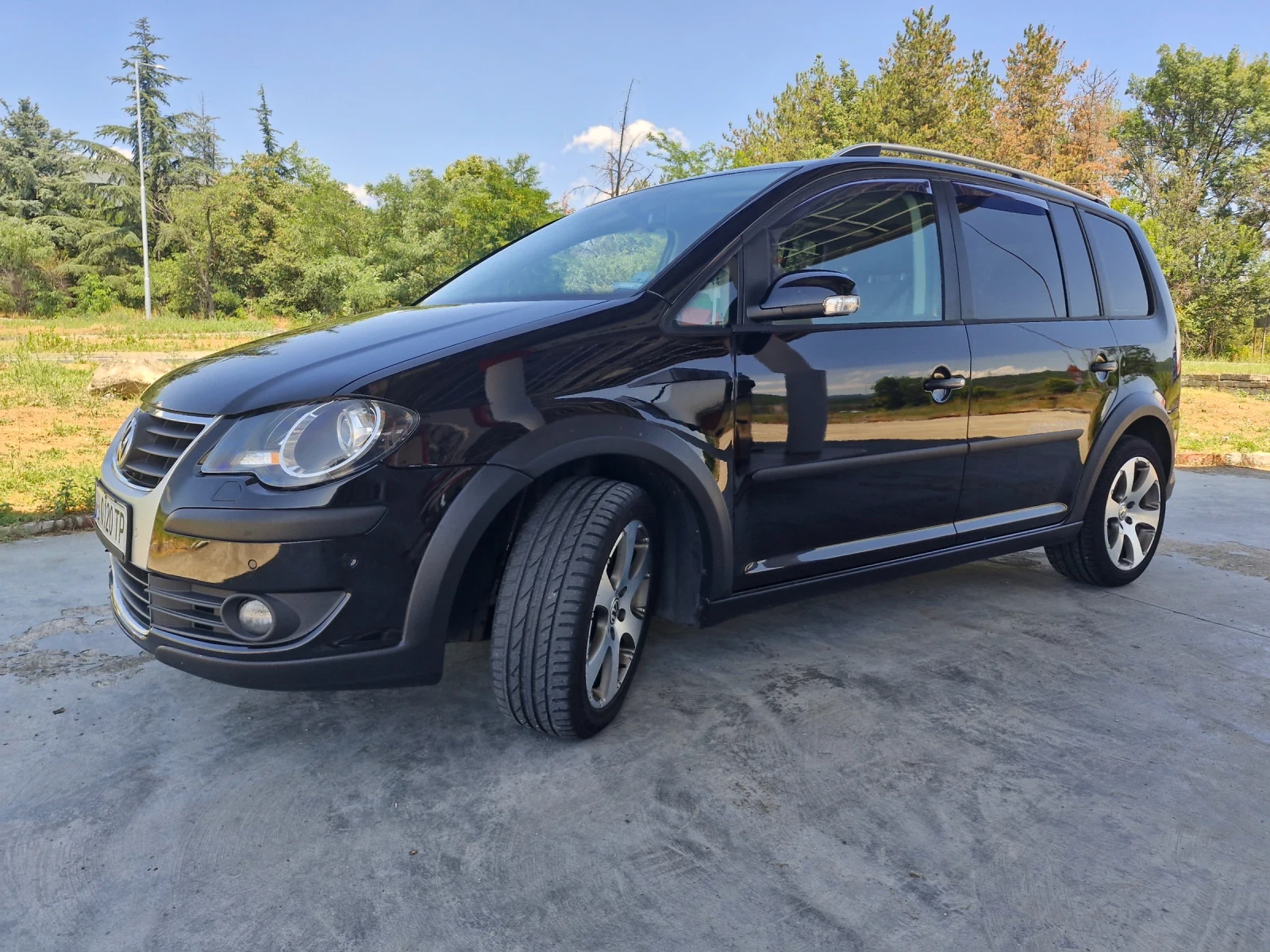 VW Touran 2.0 TDI CROSS TOURAN 170KS | Mobile.bg � ����������� 1