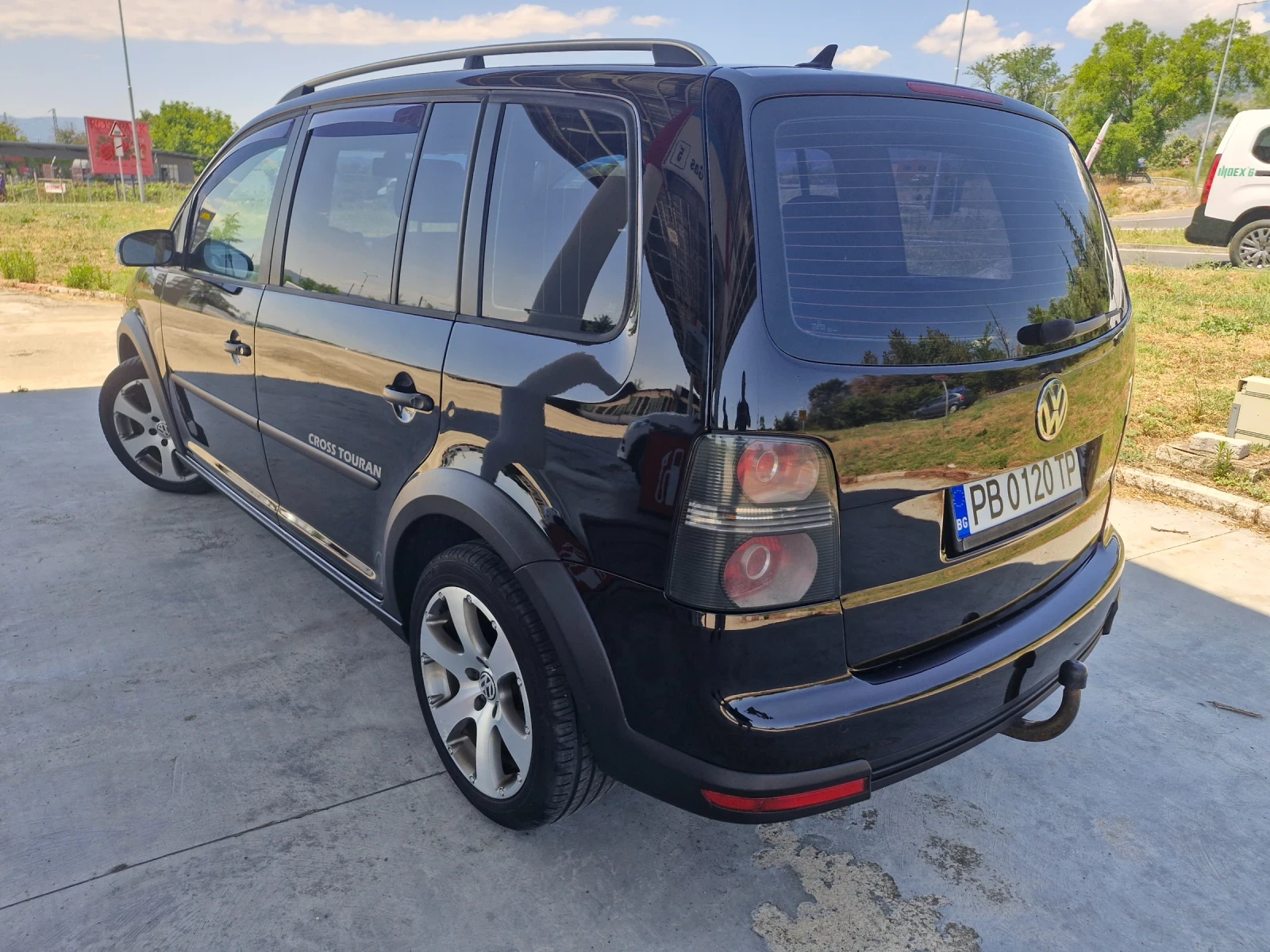 VW Touran 2.0 TDI CROSS TOURAN 170KS | Mobile.bg � ����������� 5