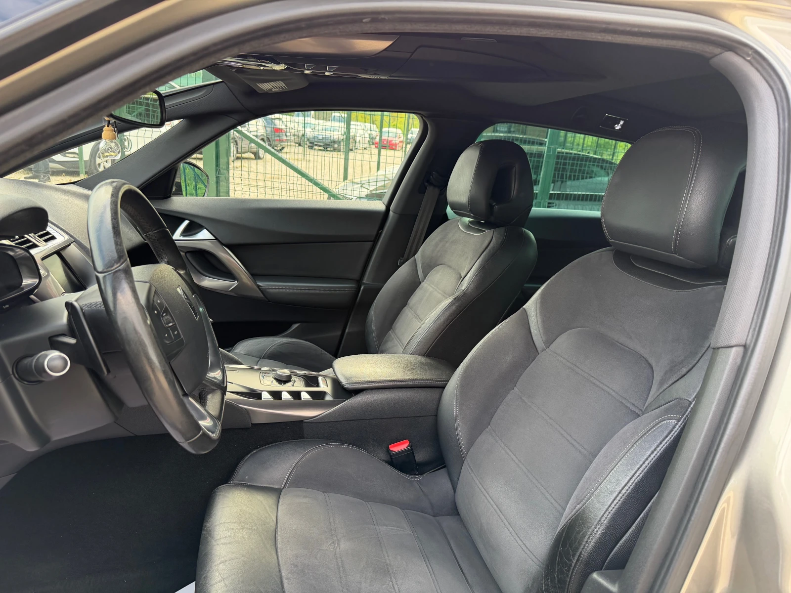 Citroen DS5 2.0HDi/163p.s-Hybrid 4/Navi/Kamera-4x4!!! | Mobile.bg � ����������� 10