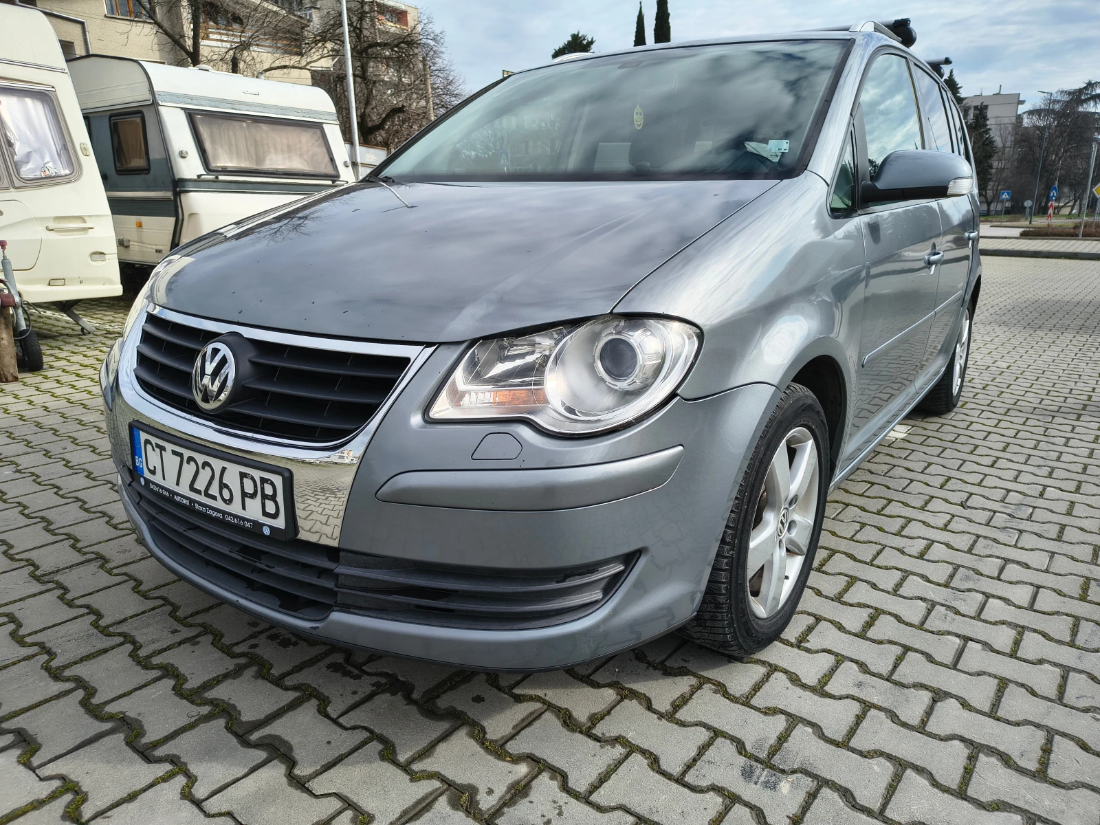 VW Touran 2.0 TDI  BMM
