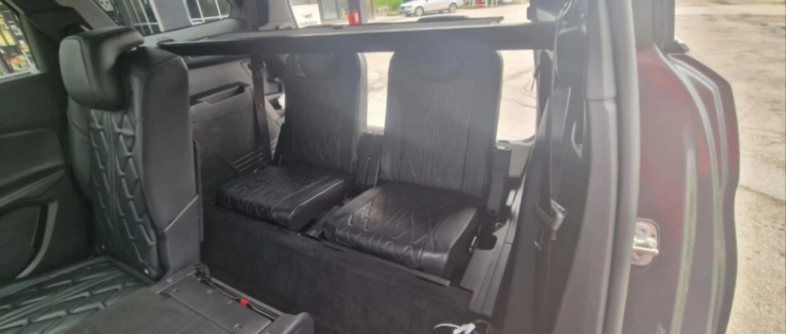Peugeot 5008, снимка 11 - Автомобили и джипове - 54185387