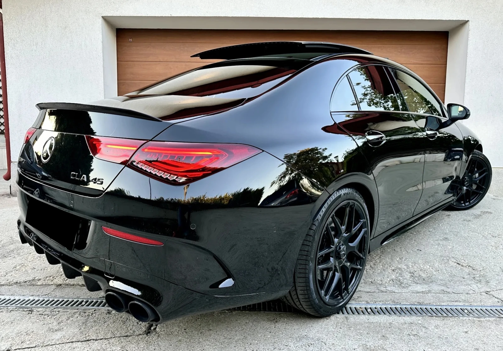 Mercedes-Benz CLA 45 AMG S 4Matic+  - изображение 4