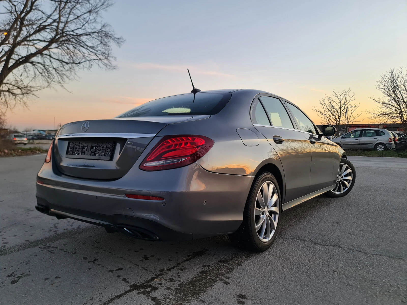 Mercedes-Benz E 220 ��� ����/AMG | Mobile.bg � ����������� 6