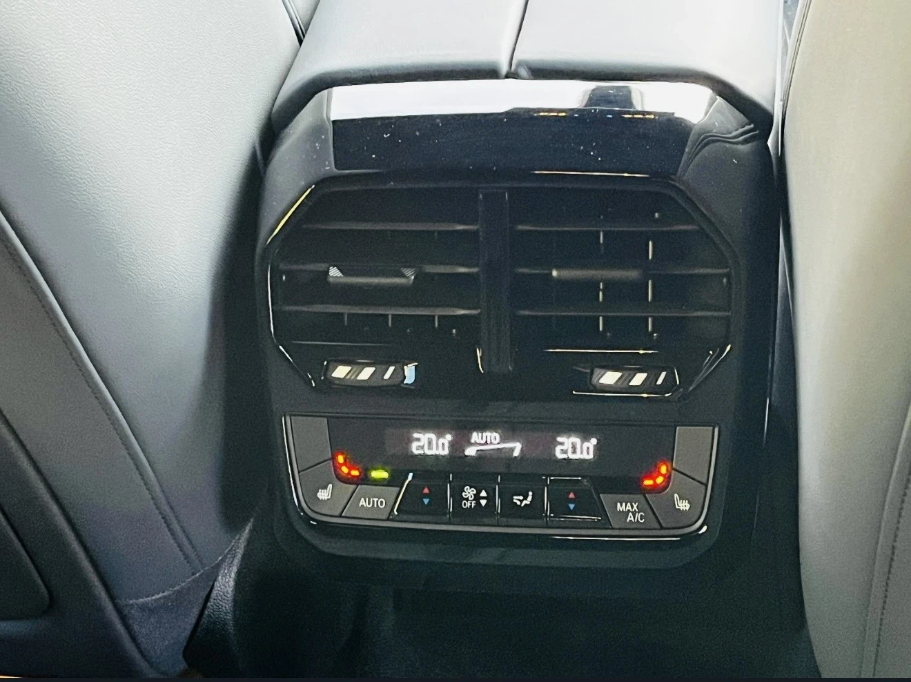 BMW iX 45xDrive FACELIFT M-SPORT PRO-ICONIC GLOW ГАРАНЦИЯ, снимка 14 - Автомобили и джипове - 54070923