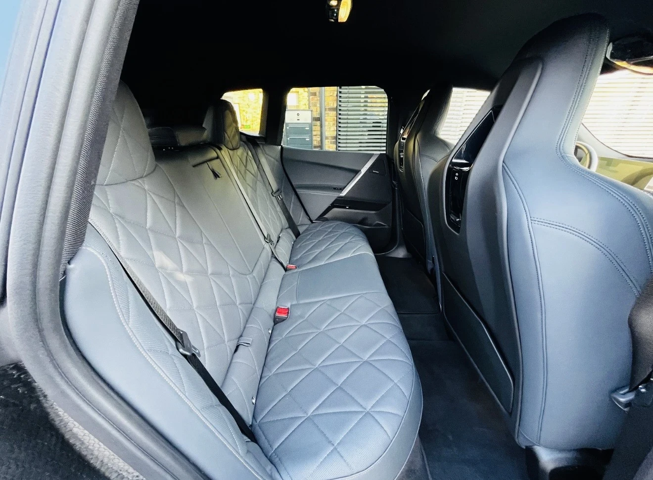 BMW iX 45xDrive FACELIFT M-SPORT PRO-ICONIC GLOW ГАРАНЦИЯ, снимка 6 - Автомобили и джипове - 54070923