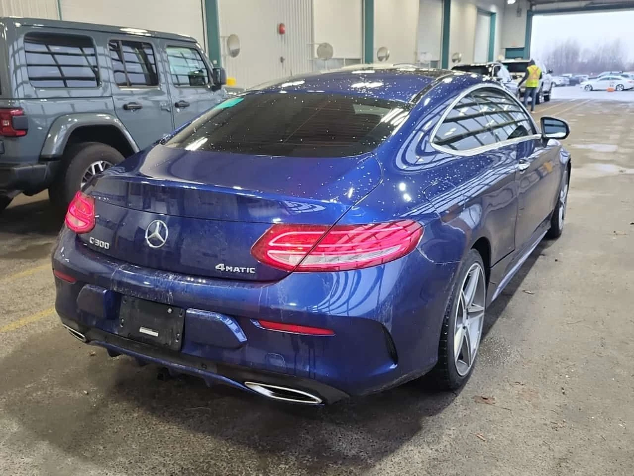 Mercedes-Benz C 300 * KEYLESS* ПОДГРЕВИ* ПАНО* CARFAX, снимка 3 - Автомобили и джипове - 54185713